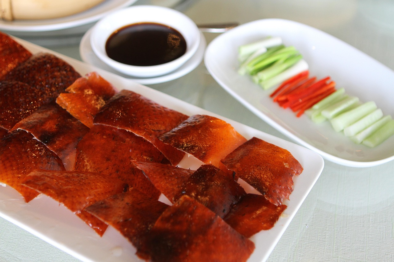 北京烤鸭 · Peking Duck