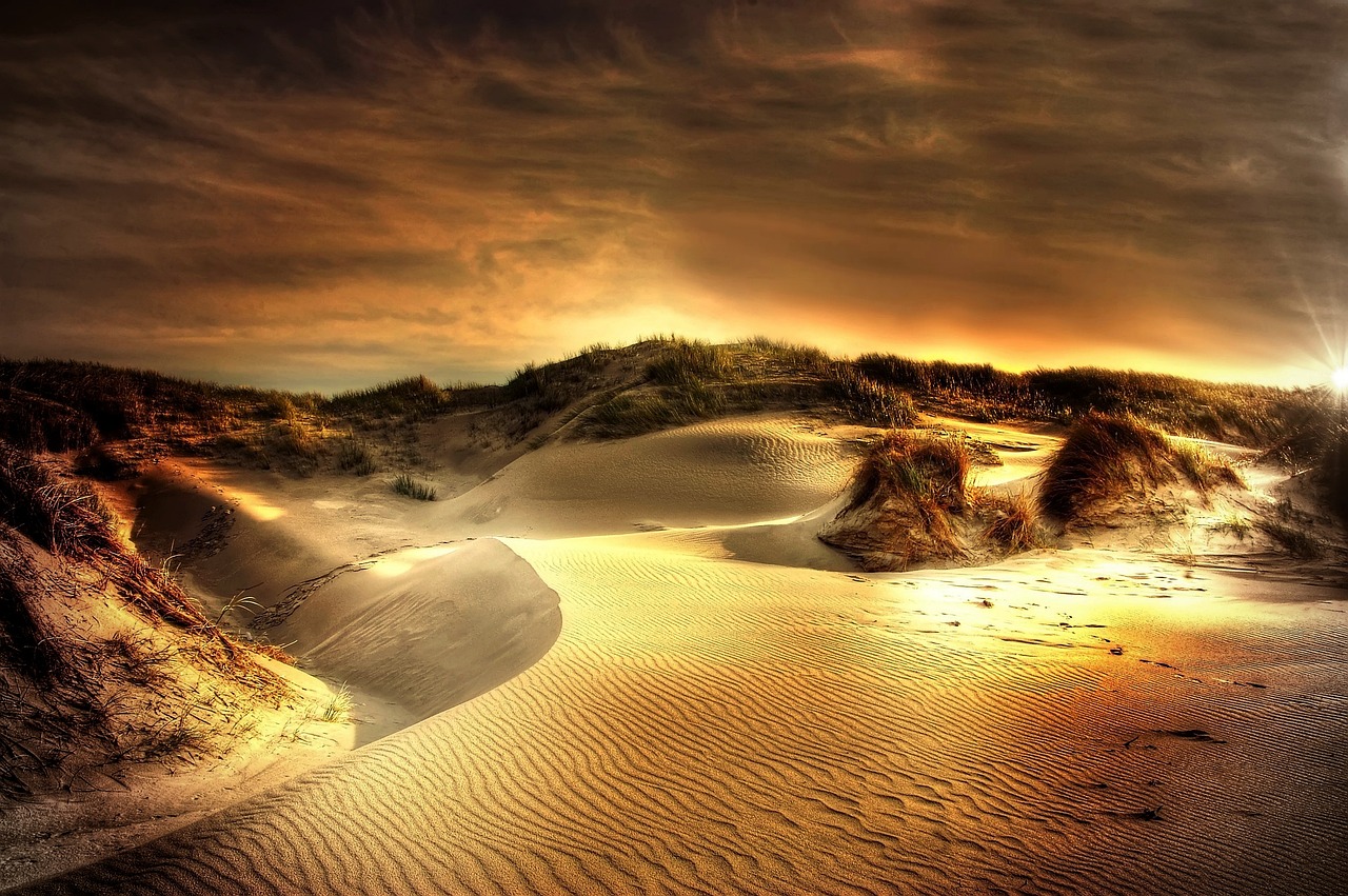 鸣沙山沙丘 · Singing Dunes